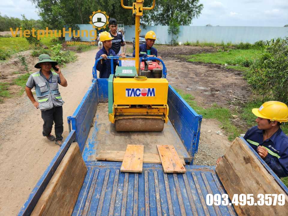 máy lu dắt tay