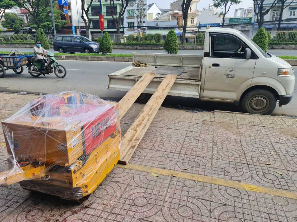 xe lu dắt tay 500kg